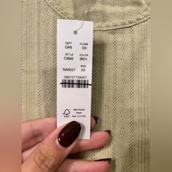 J. Crew Pointelle tank top Size XSmall - Picture 3 of 10